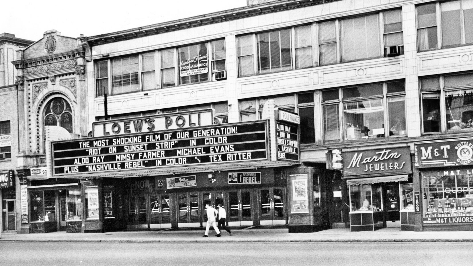 historical photo of Loews Poli theater.