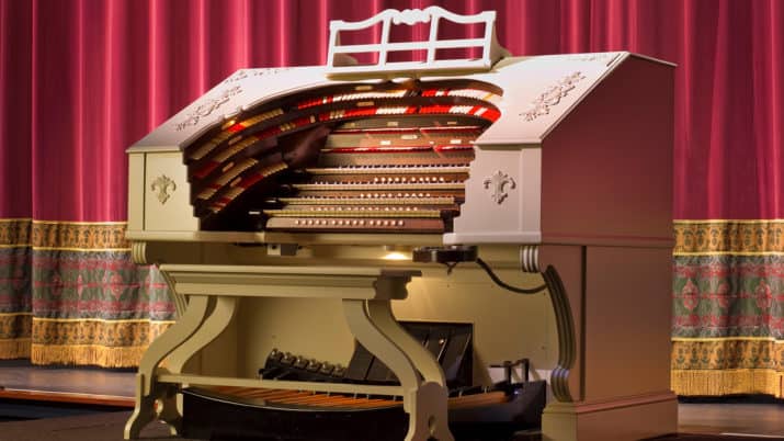 The Mighty Wurlitzer Organ