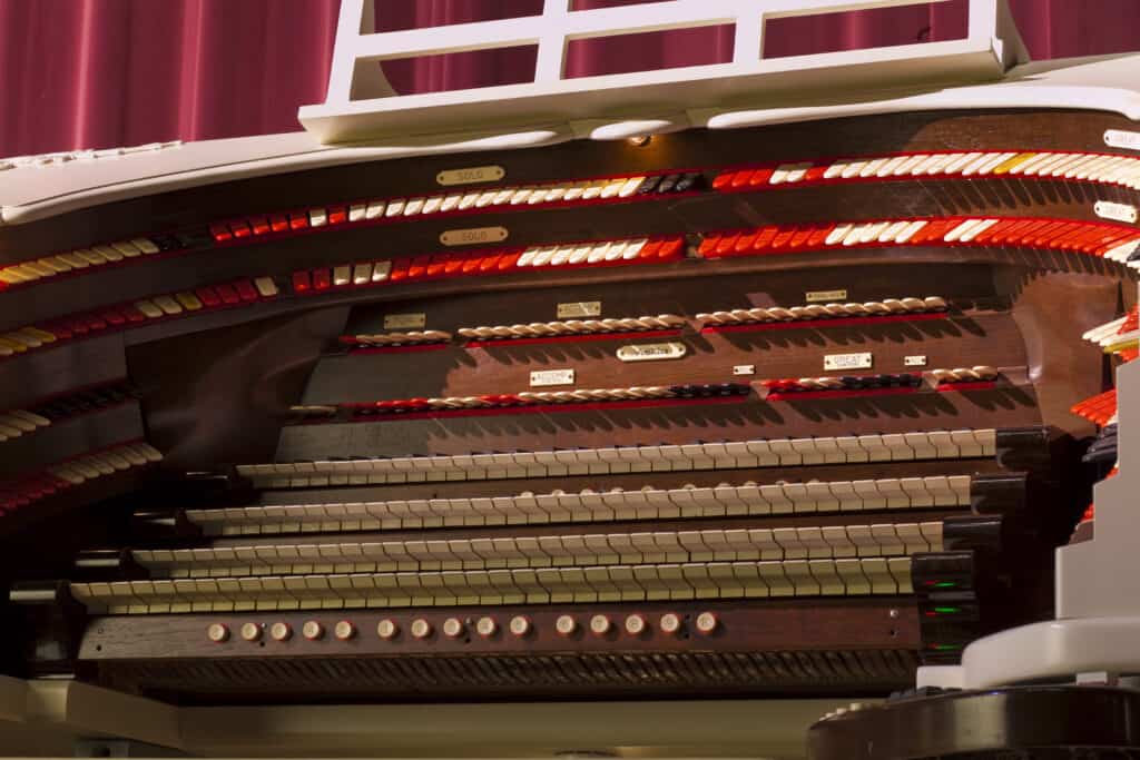 A close-up of the Mighty Wurlitzer organ
