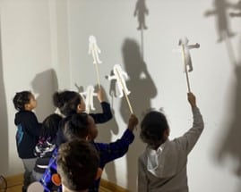 LIGHTS UP WITH SHADOW PUPPETS!
