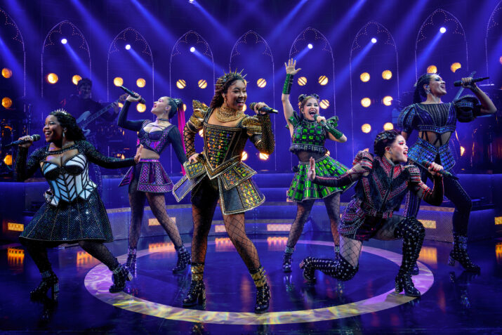 The North American Tour Boleyn Company of SIX. Photo by Joan Marcus